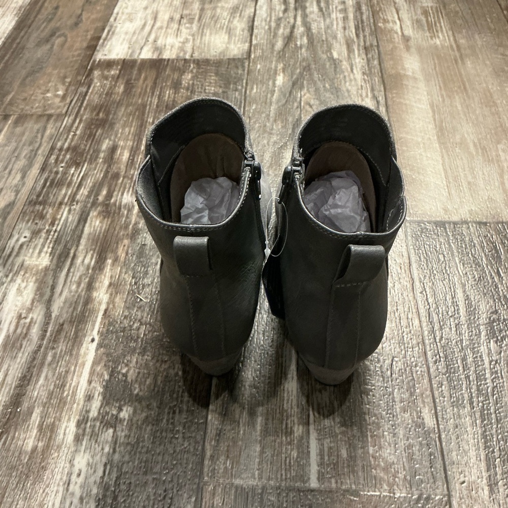 Croft and Barrow Women's Gray Wedge Ankle Boots Size 7 - Picture 7 of 12